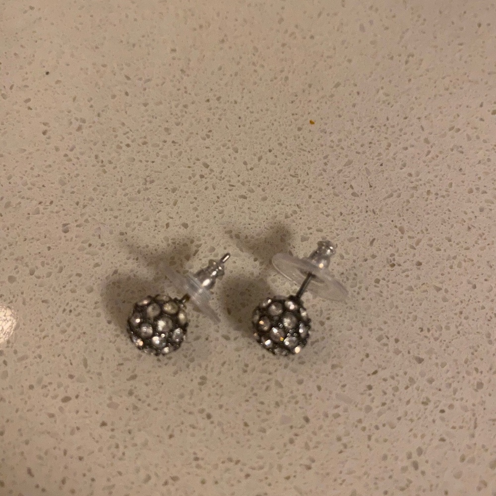 Stella & Dot Soirée stud earrings